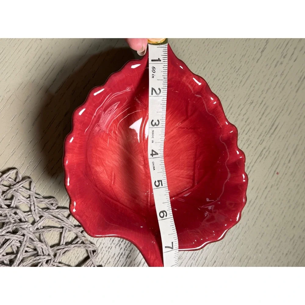 Harvest Red Ceramic Leaf Bowl Scalloped Fall Autumn Serving Dish Glossy Crimson